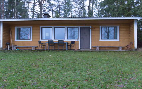 Vattomäki: Græs, Træ, Sommerhus, Hus, Hjem, Land Lot, Sidespor, Garden Bygninger, Dør