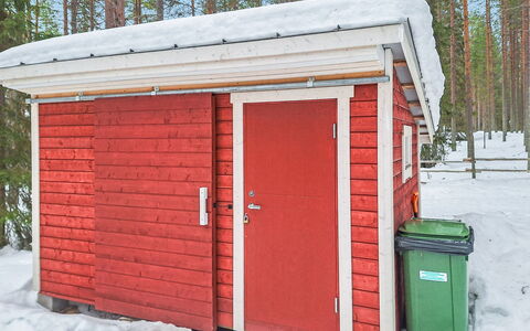 Ylikitkajärvi, Kesäkumpu: Træ, Sommerhus, Bjælkehytte, Skov, Skur, Garden Bygninger, Lærk, Woodland, Bejdse