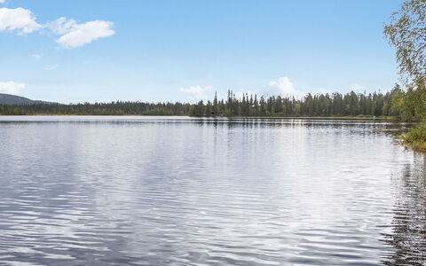 Rukatörmä, Kesäjärvi: Blå, Vandressourcer, Himmel, Vand, Krop Af Vand, Natur, Sky, Naturligt Miljø, Naturlige Landskab, Vandvej