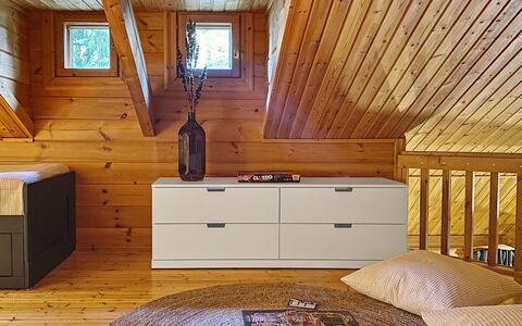 Uolevintie 39B: Træ, Sommerhus, Bjælkehytte, Skov, Skur, Garden Bygninger, Lærk, Woodland, Bejdse