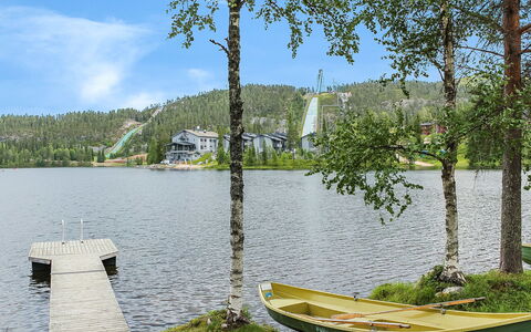 Kelokivakka D19: Træ, Bank, Vandvej, Sø, Tarn, Loch, Reservoir, Flod, Kanal