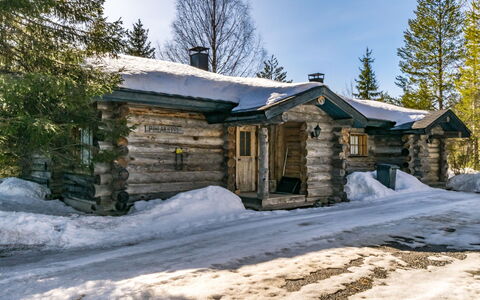 Pihlakieppi 2: Sne, Vinter, Afdeling, Træ, Hus, Sommerhus, Hjem, Tag, Arkitektur, Fryser