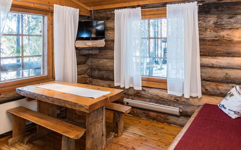 Retkietappi Honkapirtti: Træ, Sommerhus, Bjælkehytte, Skov, Skur, Garden Bygninger, Lærk, Woodland, Bejdse