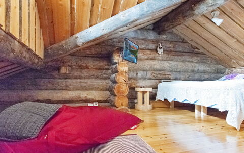 Rukaveska 4B: Træ, Soveværelse, Sengetøj, Seng, Sengetøj, Møbel, Etage, Bejdse, Hårdttræ, Bed Frame