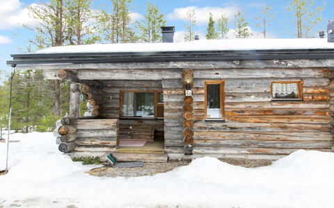 Rukaveska 4B: Træ, Sne, Sommerhus, Vinter, Tag, Hjem, Fryser, Bjælkehytte, Sidespor, Hældning