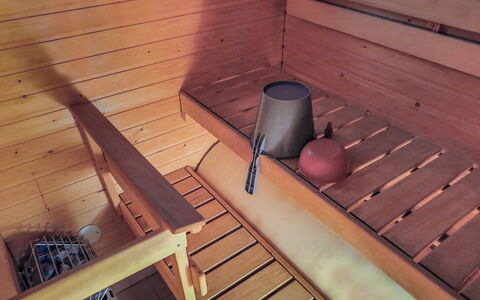 Moitakuru A5: Træ, Sommerhus, Bjælkehytte, Skov, Skur, Garden Bygninger, Lærk, Woodland, Bejdse