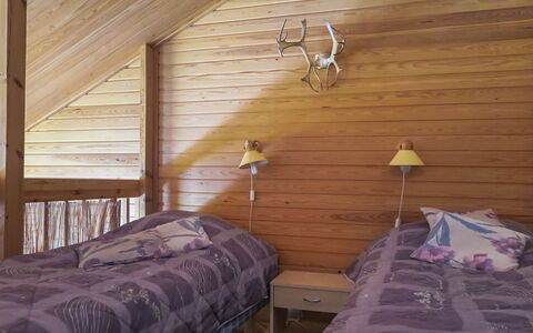 Soidinaukea B 20: Træ, Sommerhus, Bjælkehytte, Skov, Skur, Garden Bygninger, Lærk, Woodland, Bejdse