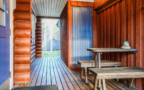Kiepinkulma a: Træ, Sommerhus, Bjælkehytte, Skov, Skur, Garden Bygninger, Lærk, Woodland, Bejdse