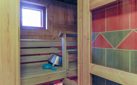 Levintähkä B: Træ, Sommerhus, Bjælkehytte, Skov, Skur, Garden Bygninger, Lærk, Woodland, Bejdse