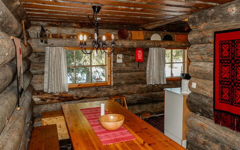 Kelo-Ville: Træ, Sne, Vinter, Sommerhus, Fryser, Hjem, Bjælkehytte, Lærk, Sidespor