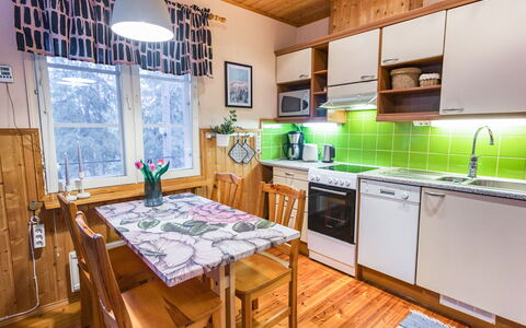 Käenkukka: Træ, Sne, Sommerhus, Vinter, Tag, Hjem, Fryser, Bjælkehytte, Sidespor, Hældning
