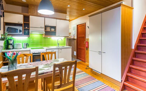Käenkukka: Træ, Sne, Sommerhus, Vinter, Tag, Hjem, Fryser, Bjælkehytte, Sidespor, Hældning