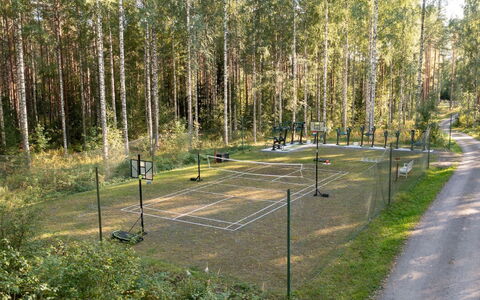 Tatunmökki: Træ, Sommerhus, Bjælkehytte, Skov, Skur, Garden Bygninger, Lærk, Woodland, Bejdse