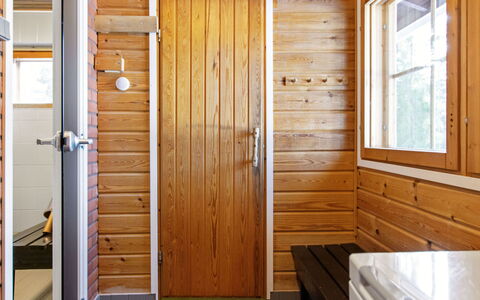 Aittolahti 2: Træ, Sommerhus, Bjælkehytte, Skov, Skur, Garden Bygninger, Lærk, Woodland, Bejdse