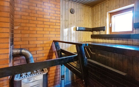 Aittolahti 2: Træ, Sommerhus, Bjælkehytte, Skov, Skur, Garden Bygninger, Lærk, Woodland, Bejdse
