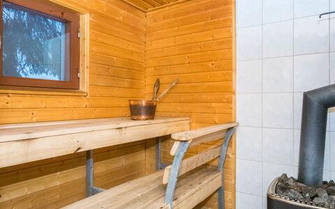 Rajala: Græs, Hus, Sommerhus, Land Lot, Hjem, Estate, Lawn, Sidespor, Stuehus, Veranda