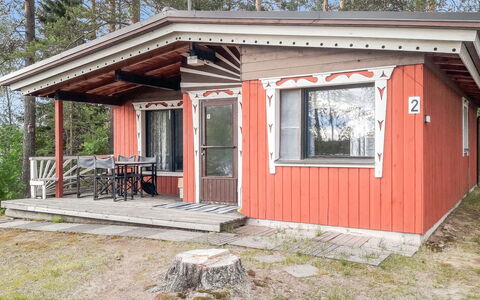 Hiekkasaari: Græs, Hus, Sommerhus, Land Lot, Hjem, Estate, Lawn, Sidespor, Stuehus, Veranda