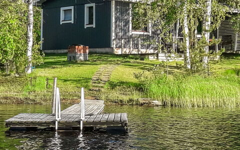Rantala: Træ, Sommerhus, Bjælkehytte, Skov, Skur, Garden Bygninger, Lærk, Woodland, Bejdse