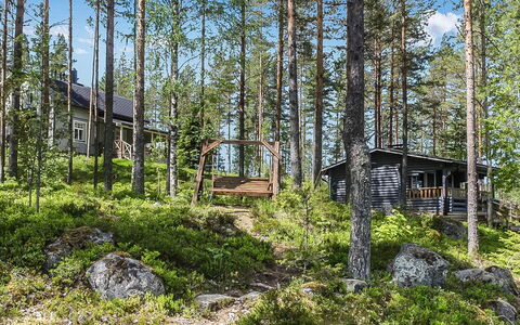 Eemilin Huvila: Træ, Sne, Sommerhus, Vinter, Tag, Hjem, Fryser, Bjælkehytte, Sidespor, Hældning