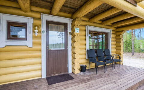 Aurinkoranta: Træ, Sommerhus, Bjælkehytte, Skov, Skur, Garden Bygninger, Lærk, Woodland, Bejdse