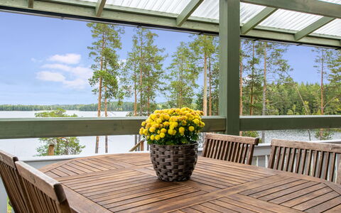 Katajakallio: Træ, Sommerhus, Bjælkehytte, Skov, Skur, Garden Bygninger, Lærk, Woodland, Bejdse