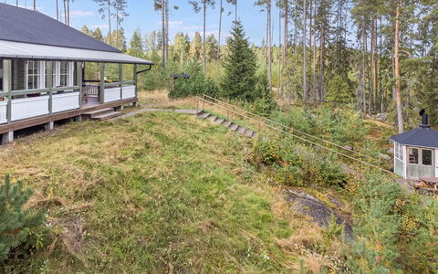 Katajakallio: Træ, Sne, Sommerhus, Vinter, Tag, Hjem, Fryser, Bjælkehytte, Sidespor, Hældning