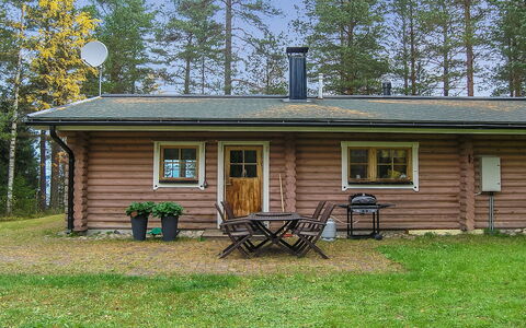 Mäntyranta: Træ, Sidespor, Sommerhus, Hus, Hjem, Planke, Garden Bygninger, Bjælkehytte, Hårdttræ, Veranda