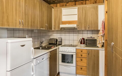 Vuokatinportti A7 Susiportti: Tag, Busk, Hus, Hjem, Sommerhus, Land Lot, Bunddække, Have, Estate