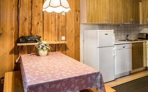 Vuokatinportti A7 Susiportti: Tag, Busk, Hus, Hjem, Sommerhus, Land Lot, Bunddække, Have, Estate