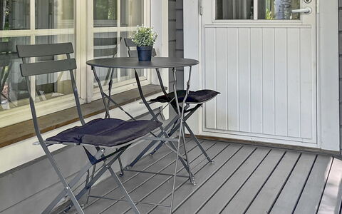 Sini 2B: Træ, Sommerhus, Bjælkehytte, Skov, Skur, Garden Bygninger, Lærk, Woodland, Bejdse