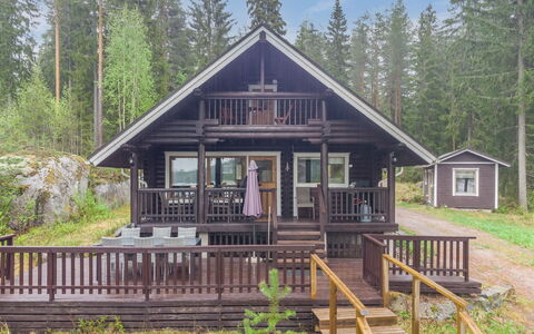 Vekurinveranta: Træ, Sommerhus, Veranda, Bjælkehytte, Lærk, Hårdttræ, Hytte, Sidespor, Woodland