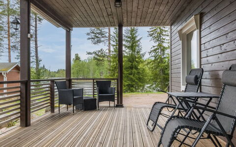 Lammassaari: Træ, Trægulve, Gulvbelægning, Etage, Veranda, Hårdttræ, Hjem, Dæk, Loft, Planke