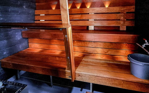 Minervahovi: Bejdse, Hårdttræ, Sauna, Planke, Klarlak, Tømmer