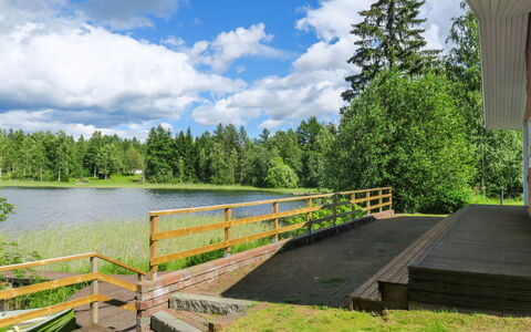 Suvela: Træ, Landskab, Bank, Sky, Land Lot, Sø, Reservoir, Dam