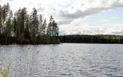 Syvälahti: Vandressourcer, Krop Af Vand, Vand, Natur, Naturligt Miljø, Bank, Vandvej, Naturlige Landskab, Sky, Vandløb