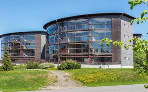 Tahko Spa Suites Orange a 9: Kommerciel Bygning, Hovedkvarter, Hovedkontor, Dagslys
