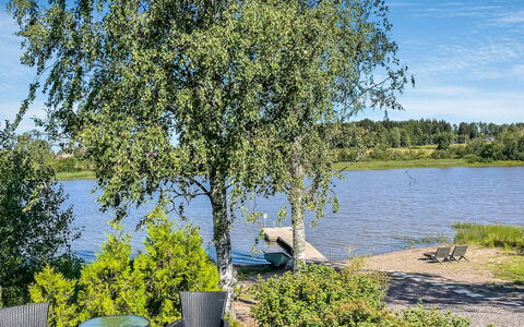 Peltosirkku: Vand, Grøn, Bank, Sø, Reservoir, Have, Udendørs Møbler