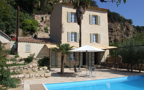 Maison Des Escaillons, Cotignac