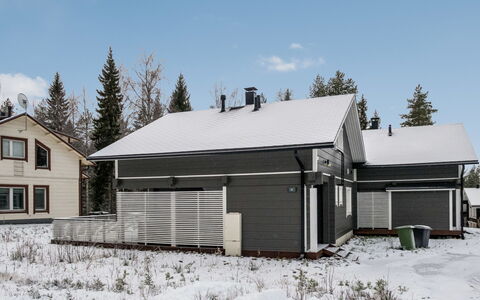 Leimu a: Sommerhus, Hus, Hjem, Garden Bygninger, Sidespor, Bjælkehytte, Stuehus, Estate, Skur, Gård