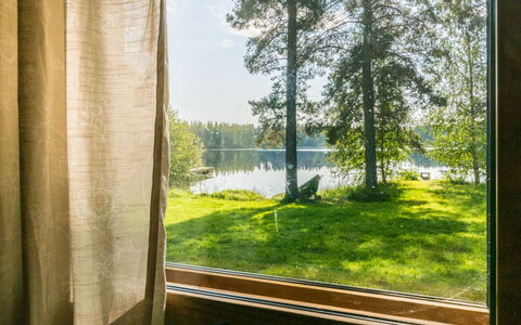 Saniainen 5: Træ, Bank, Hus, Sommerhus, Sø, Dam, Skov, Bjælkehytte
