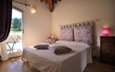 Casa Fabrizio: Ejendom, Møbel, Lys, Komfort, Træ, Textile, Belysning, Indretning, Etage