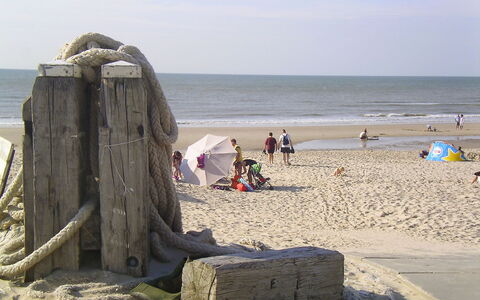 Rusthoeve 28: Sand, Strand, Skulptur, Hav, Kyst, Rots, Kyst, Ocean, Sommer, Ferie