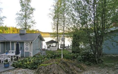 Pitkälahti: Køkken Apparat, Køkken, Cabinetry, Countertop, Større Bandage, Husholdningsapparat, Indretning, Skuffe, Gulvbelægning, Skab