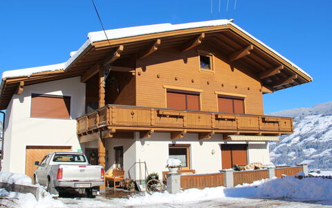 Christl: Ejendom, Hus, Vinter, Sne, Hjem, Ejendom, Tag, Bygning, Himmel, Arkitektur