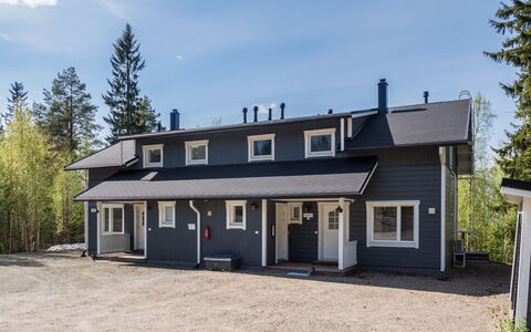 Toivola 1: Sommerhus, Hus, Hjem, Garden Bygninger, Sidespor, Bjælkehytte, Stuehus, Estate, Skur, Gård
