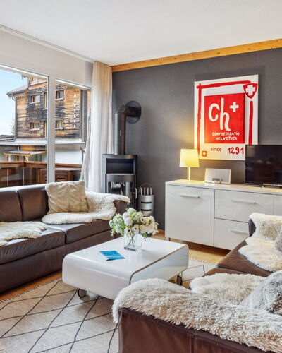 Goldenhorn Apt.s 22.2