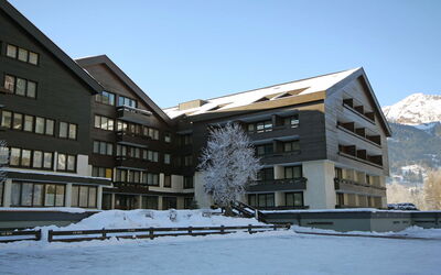Bad Hofgastein 270: Himmel, Bygning, Sne, Ejendom, Vindue, Hus, Træ, Fryser, Facade, Urban Design