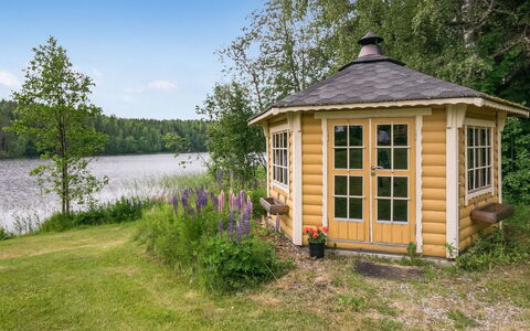 Ahvenranta: Træ, Sne, Sommerhus, Vinter, Tag, Hjem, Fryser, Bjælkehytte, Sidespor, Hældning