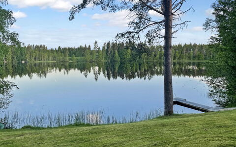Aurinkoranta: Blå, Vand, Vandressourcer, Krop Af Vand, Træ, Naturligt Miljø, Naturlige Landskab, Bank, Sø, Afspejling
