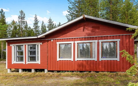 Itätullinkievari: Træ, Sommerhus, Bjælkehytte, Skov, Skur, Garden Bygninger, Lærk, Woodland, Bejdse